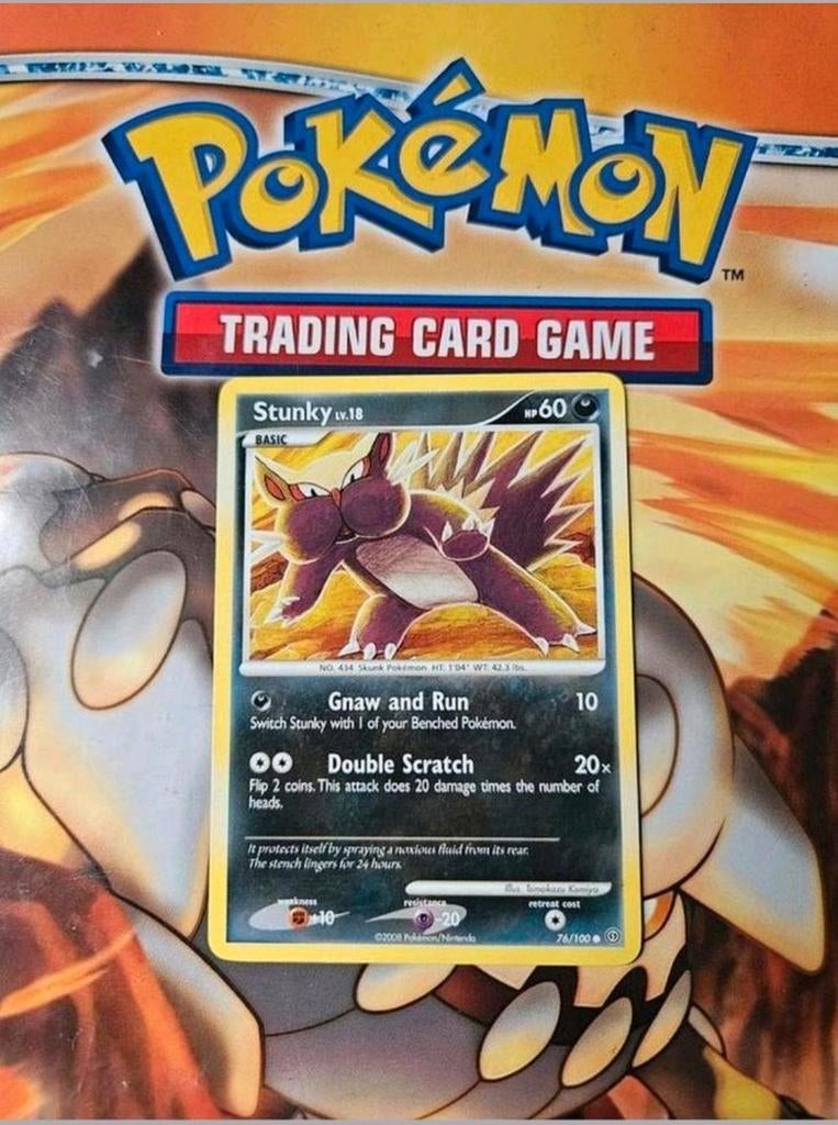 Stunky 76/100 Diamond&Pearl Stormfront pokemon kaart, Ophalen of Verzenden, Gebruikt, Losse kaart