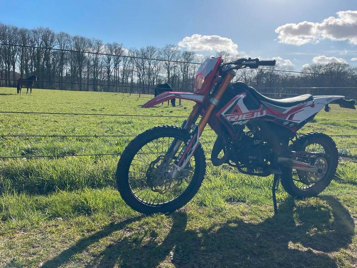 Rieju MRT 2023 Schakelbrommer, Fietsen en Brommers, Brommers | Derbi, Zo goed als nieuw, Ophalen of Verzenden