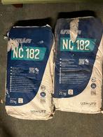 Gratis uzin 182 mortel cementgebonden 2 zakken, Ophalen, Zo goed als nieuw