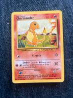 Charmander Base Set - Pokémon Kaart, Hobby en Vrije tijd, Verzamelkaartspellen | Pokémon, Ophalen of Verzenden, Gebruikt, Losse kaart
