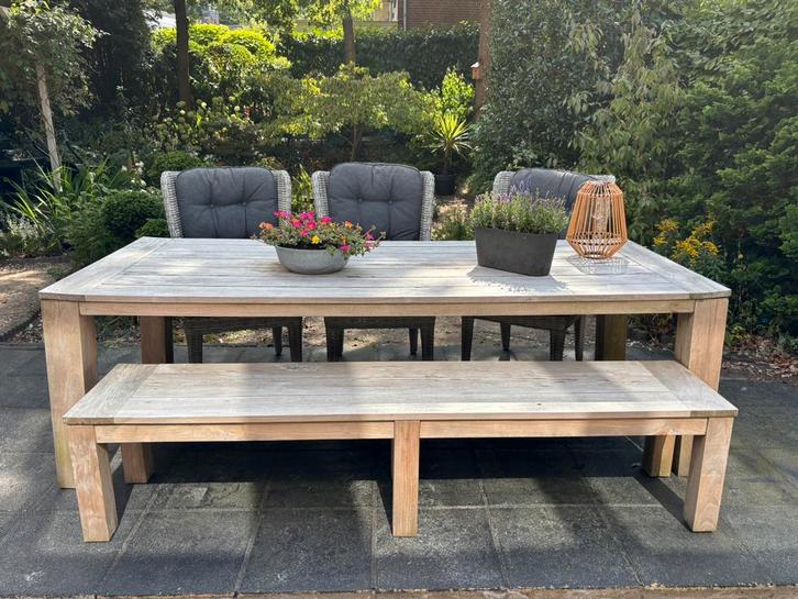 Complete ROUGH dining tuinset met bankje 6 zitplaatsen, Tuin en Terras, Tuinsets en Loungesets, Zo goed als nieuw, Tuinset, Teakhout