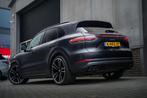Porsche Cayenne 3.0 E-Hybrid 463 pk Sport-Chrono / Pano-Dak/, Automaat, 14 kWh, 2995 cc, 462 pk