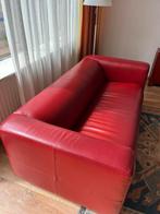 Bank, rood leer, 150 tot 200 cm, Tweepersoons, Ophalen of Verzenden, Zo goed als nieuw
