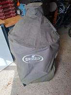 Kamado Grizzly Grill bbq medium, Tuin en Terras, Houtskoolbarbecues, Ophalen, Zo goed als nieuw, Met accessoires