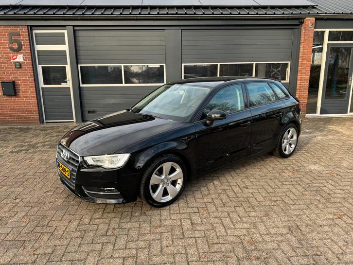 Audi A3 Sportback 1.2TFSI Ambition Pro Line Plus XENON|NAVI, Auto's, Audi, Bedrijf, A3, ABS, Airbags, Airconditioning, Bluetooth