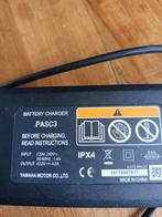 Yamaha pasc3 4A acculader., Ophalen of Verzenden, Gebruikt