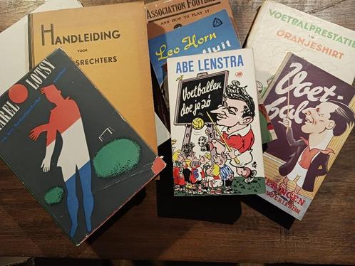 (oude) voetbalboeken  (1900 - 1964), Boeken, Sportboeken, Ophalen