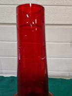 vaas rood glas vintage, Ophalen of Verzenden