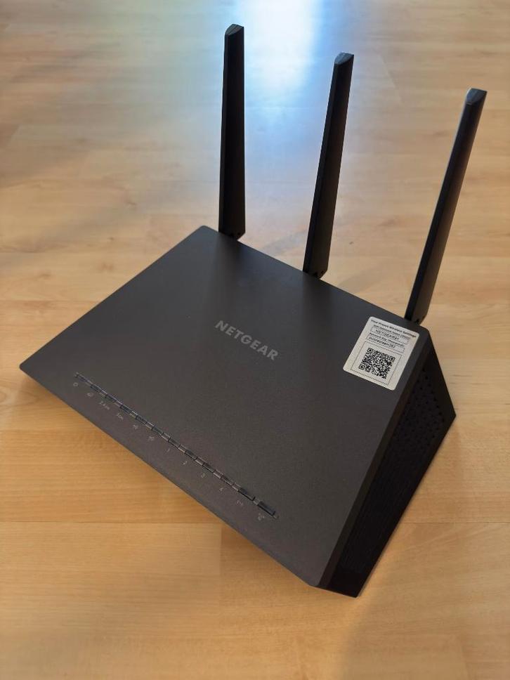 Netgear Nighthawk R7000P AC2300 Router, Computers en Software, Routers en Modems, Gebruikt, Ophalen