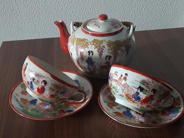 Kutani servies, Antiek en Kunst, Antiek | Servies compleet, Ophalen of Verzenden