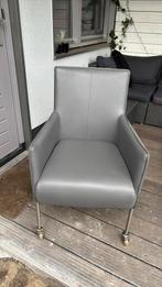 Eettafel stoelen 4stuks, Ophalen, Zo goed als nieuw, Grijs
