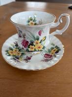 Royal Albert Kop en Schotel - Spring Wood, Antiek en Kunst, Antiek | Servies los, Ophalen