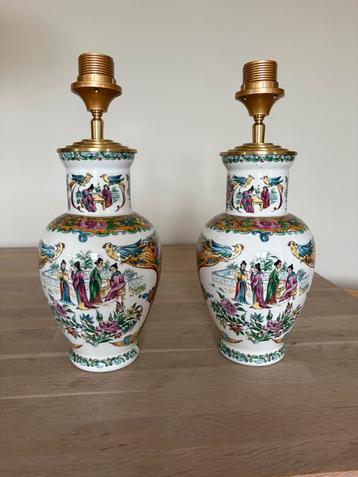 Chinese vintage lampen beschikbaar voor biedingen