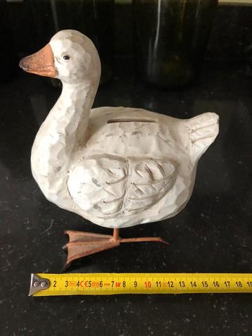 Grote handgemaakte aardewerk spaar gans beschikbaar voor biedingen