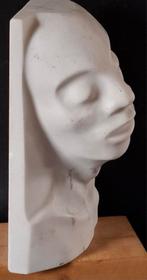 DELCOURT '47."LA MORT EN MARBE".Borstbeeld, wit marmer., Antiek en Kunst, Ophalen