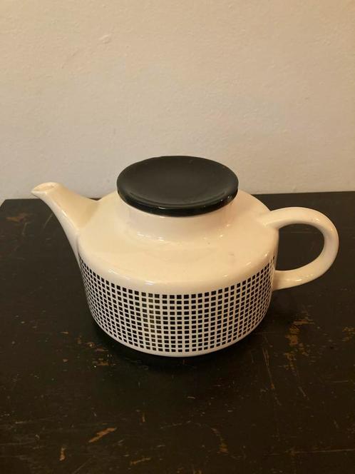 Vintage Duitse Theepot met Rasterpatroon - Met Barstje, Antiek en Kunst, Antiek | Keramiek en Aardewerk, Ophalen of Verzenden