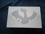 Pokemon charizard ultra collection box leeg, Hobby en Vrije tijd, Verzamelkaartspellen | Pokémon, Ophalen of Verzenden, Zo goed als nieuw