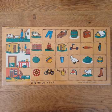 Vintage houten puzzel De Schoolcentrale beschikbaar voor biedingen