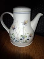 Theepot Royal Albert england country garden., Antiek en Kunst, Antiek | Servies compleet, Ophalen of Verzenden