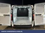 Ford Transit Custom 2.0 TDCI L1H1 Euro6 Airco | Camera | LED, Voorwielaandrijving, 4 cilinders, 2500 kg, Wit