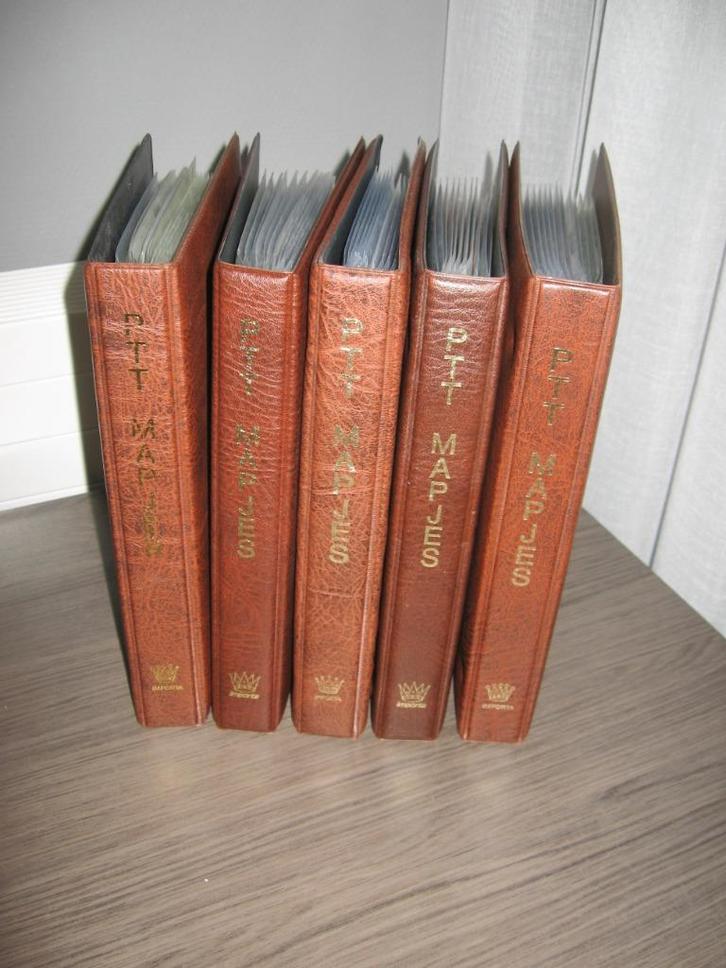 Postzegelmapjes 1 t/m 246B & 251 in 5 Importa albums., Postzegels en Munten, Postzegels | Volle albums en Verzamelingen, Nederland