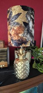 Ananas tafellamp met mooie kap!, Huis en Inrichting, Lampen | Tafellampen, Ophalen of Verzenden, Zo goed als nieuw, 50 tot 75 cm