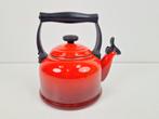 Vintage Fluitketel Tradition Le Creuset rood France, Huis en Inrichting, Keuken | Keukenbenodigdheden, N, Ophalen of Verzenden