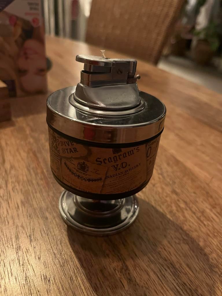 Vintage Tafelaansteker met Whiskey Thema, Ophalen of Verzenden, Gebruikt, Aansteker