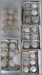 vintage witte  glazen kerstballen, Diversen, Kerst, Ophalen, Gebruikt
