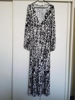 Maxi jurk, maat 48 - NIEUW !!, Kleding | Dames, Grote Maten, Ophalen of Verzenden, Nieuw, Zwart, Jurk