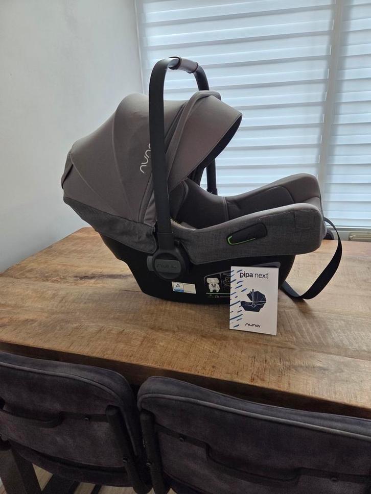 Autostoel Nuna Pipa Next, Kinderen en Baby's, Autostoeltjes, Zo goed als nieuw, Overige merken, Autogordel of Isofix, Ophalen