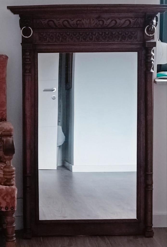 Mechelse spiegel met kenmerkende leeuwen en mooie macarons, Huis en Inrichting, Woonaccessoires | Spiegels, Minder dan 50 cm, Minder dan 100 cm