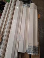 Nieuwe screen - 1300 x 1830 mm complete set., Doe-het-zelf en Verbouw, Rolluiken, Ophalen, 100 tot 150 cm, Wit, Nieuw