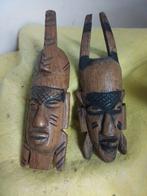 14527) 2 mooie Afrikaanse maskers   hoog  22,5 cm, Antiek en Kunst, Kunst | Niet-Westerse kunst, Ophalen of Verzenden