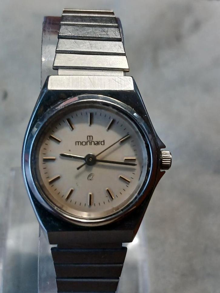Monnard Quartz Horloge - Stalen Band, Nieuw Glas, Sieraden, Tassen en Uiterlijk, Overige Accessoires, Ophalen of Verzenden