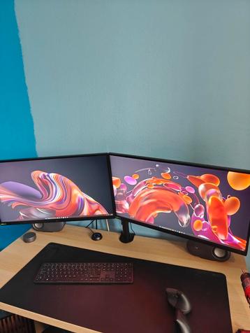 LG Ultragear 27GP850P-B Gaming Monitor (2 stuks) met doos! beschikbaar voor biedingen