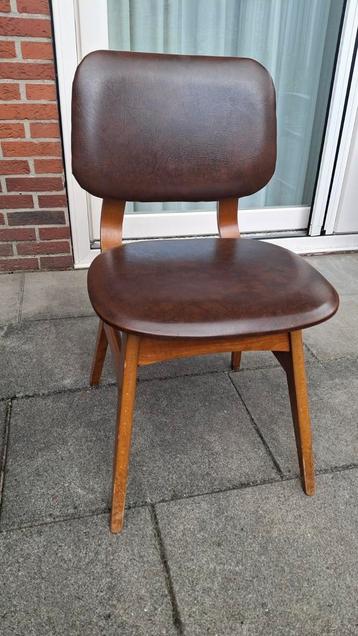 6 stuks vintage eetkamerstoelen jaren 70/80 beschikbaar voor biedingen