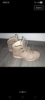 Lowa wandelschoenen, Lowa, Beige, Gedragen, Wandelschoenen