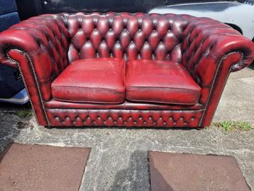Originele Chesterfield bank – Springvale – Goede staat beschikbaar voor biedingen