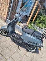 Mooie scooter, Zo goed als nieuw, Benzine, Ophalen, Overige merken
