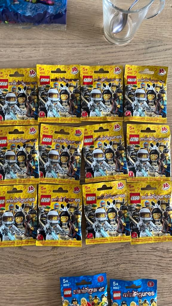 8683 minifigures, Ophalen of Verzenden, Nieuw