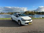 Renault Clio 1.2 | 5-deurs | APK 05-2026 | zuinige auto, Auto's, Voorwielaandrijving, Zwart, Stoelverwarming, Wit