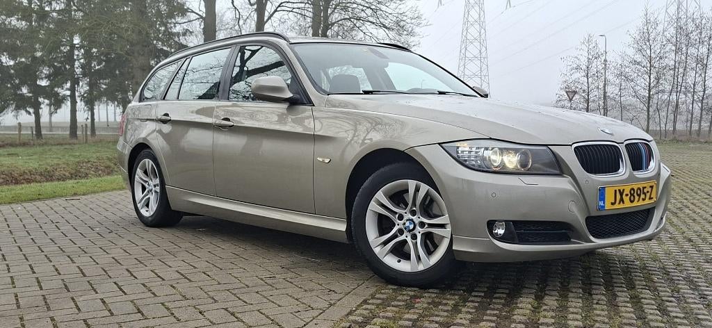 BMW 3-Serie 320d 184pk Aut. 2012 Bruin, Auto's, BMW, 745 kg, 1995 cc, Zwart, Stationwagon