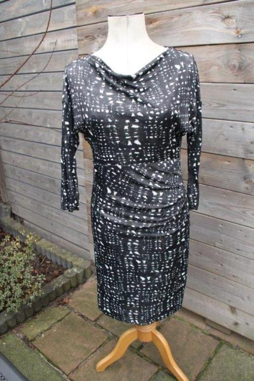 Jurk zwart/ creme Luisa Cerano mt 38 Vaste prijs, Kleding | Dames, Jurken, Zo goed als nieuw, Maat 38/40 (M), Zwart, Ophalen of Verzenden