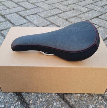 Zadel mtb Spank Sniff beschikbaar voor biedingen