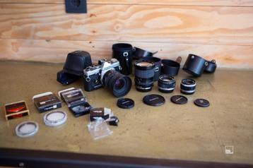 Olympus OM-1 en diverse toebehoren beschikbaar voor biedingen