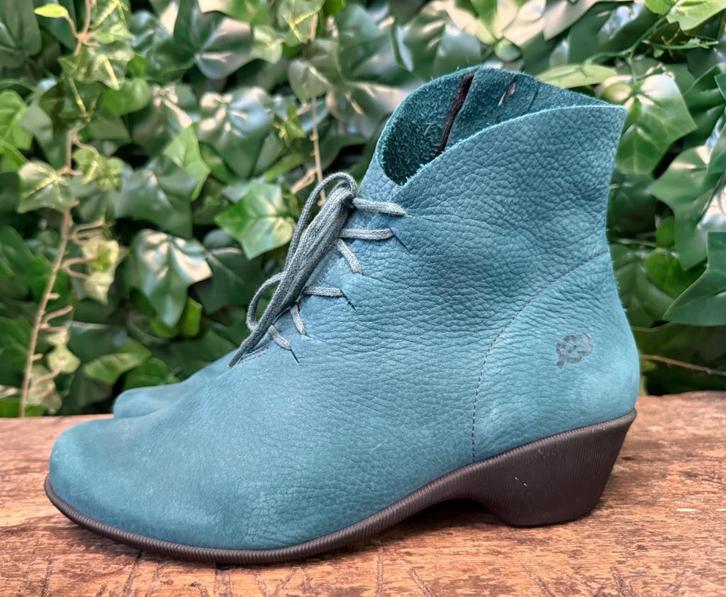 Gewoon Nieuwe laarsjes van Loints of holland maat 39, Kleding | Dames, Schoenen, Nieuw, Lage of Enkellaarzen, Ophalen of Verzenden