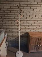 Moderne staande kapstok. Ikea., Ophalen, Zo goed als nieuw, Metaal, Staande kapstok