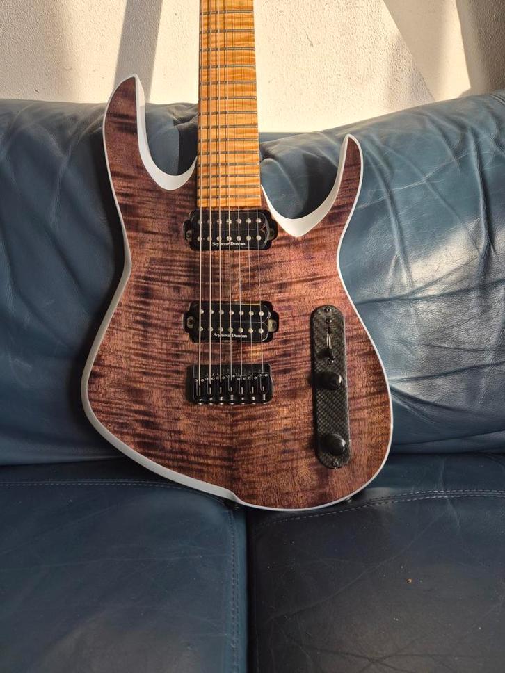 Karaktar 7 string custom RUIL, Muziek en Instrumenten, Snaarinstrumenten | Gitaren | Elektrisch, Gebruikt, Solid body, Ophalen