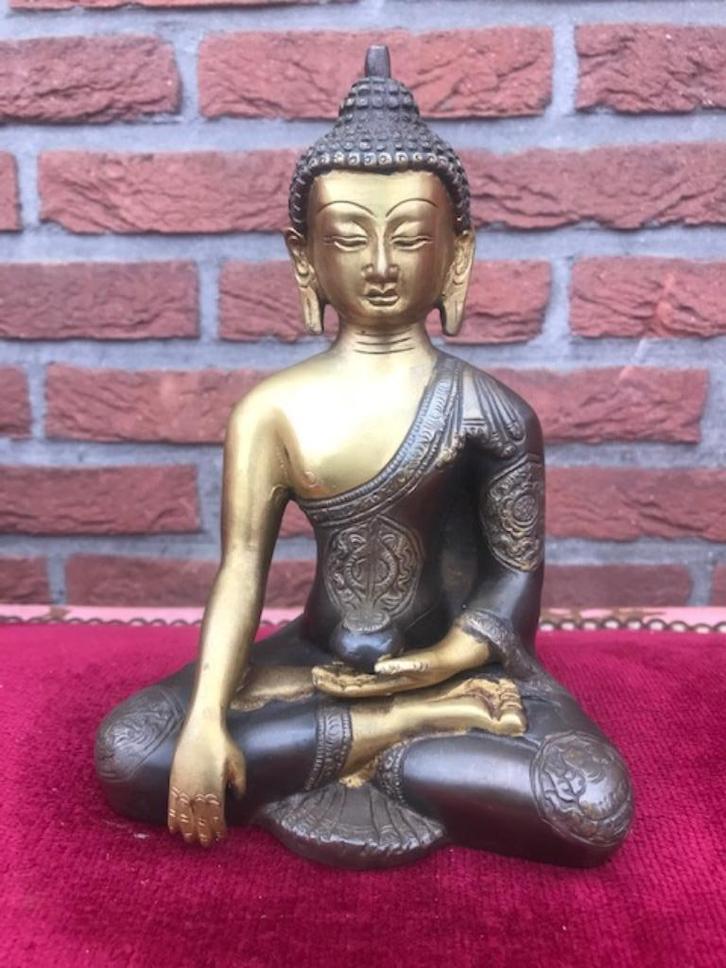 mooie bronzen medicijn-Boeddha, Tibet, Huis en Inrichting, Woonaccessoires | Boeddhabeelden, Ophalen of Verzenden
